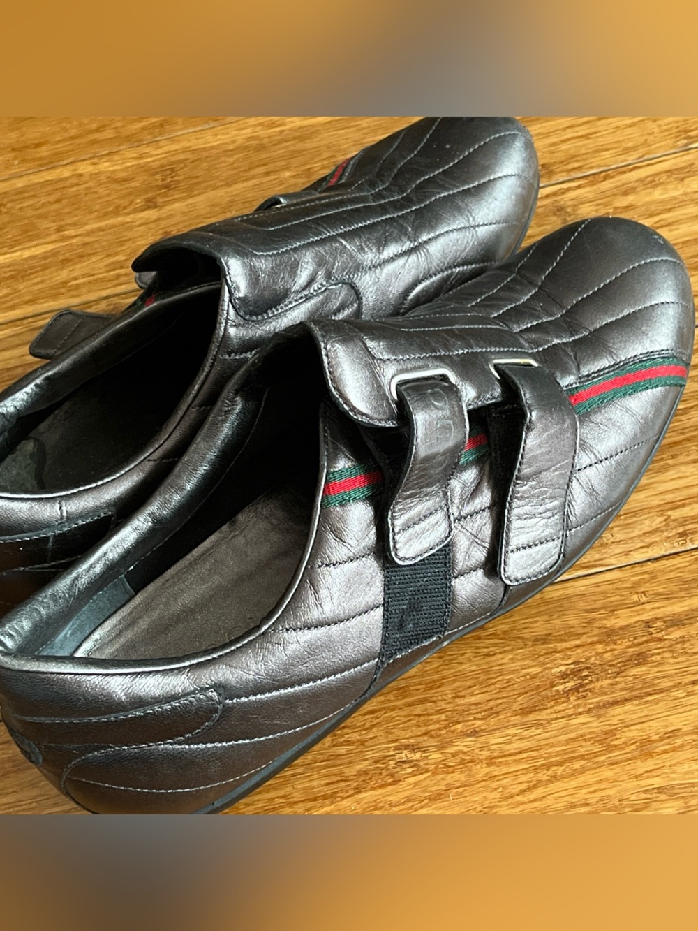 Men's GUCCI Gunmetal Leather Buckle Logo Stripe Shoes Sz 8